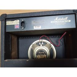 EXCELENTE AMPLIFICADOR PARA GUITARRA MARSHALL VALVESTATE VS 15