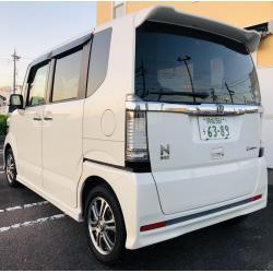 HONDA N-BOX CUSTUM ANO 26 (¥399.000,)