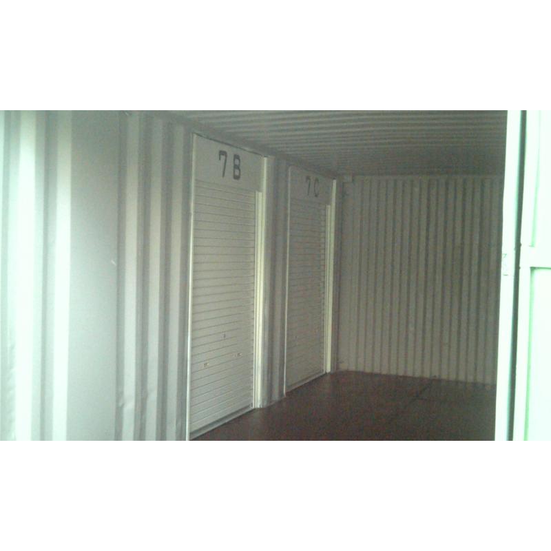Estamos contratando Brasileiros para trabalho de limpeza de container