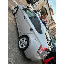 Prius impecável somente venda.